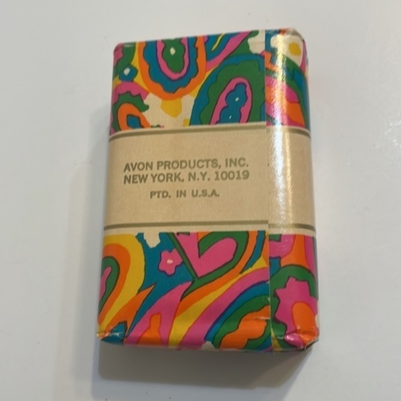 Vintage Avon Hawaiian white ginger perfumed soap 3oz New hand and body soap - Picture 4 of 5